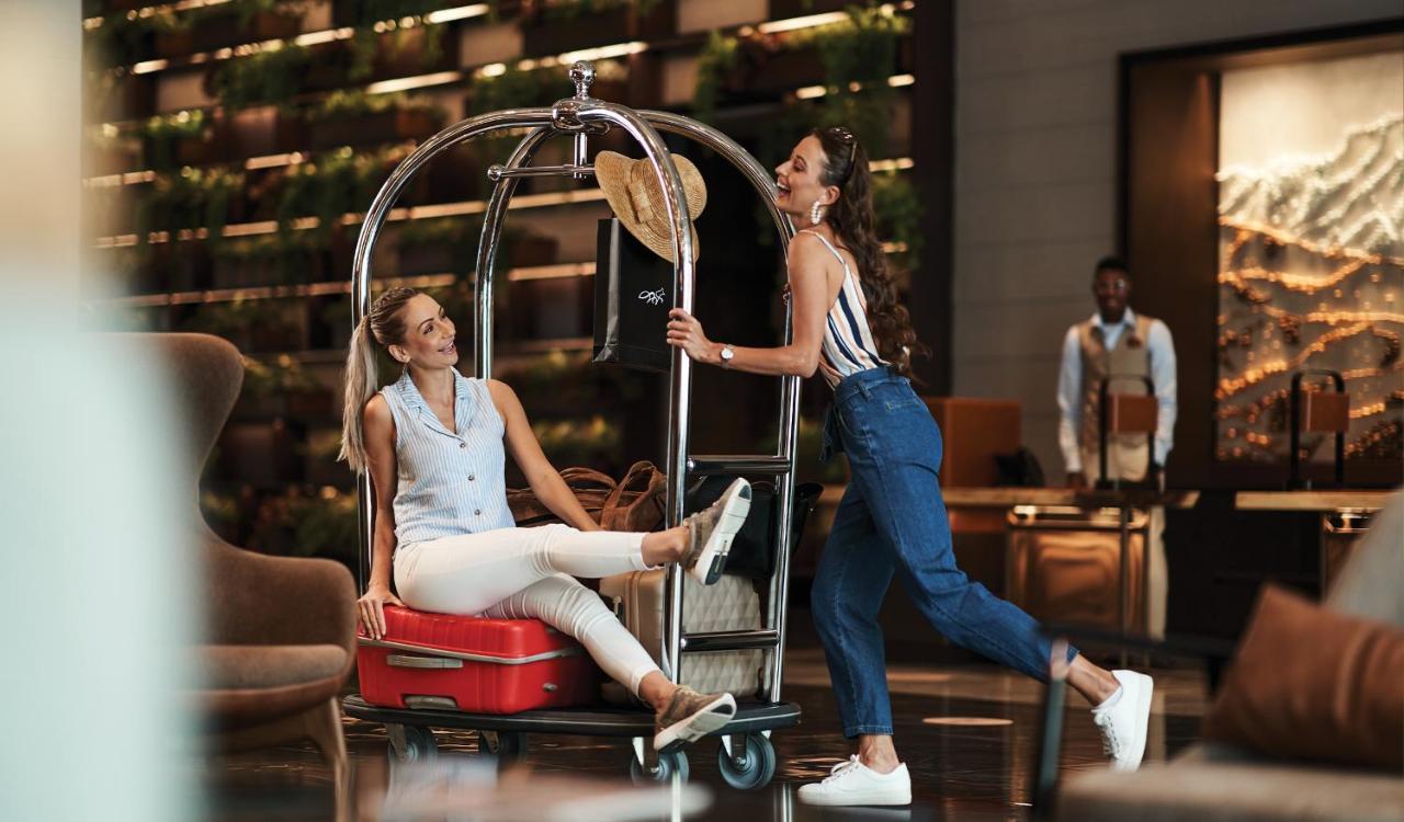 Revier Hotel Дубай Экстерьер фото